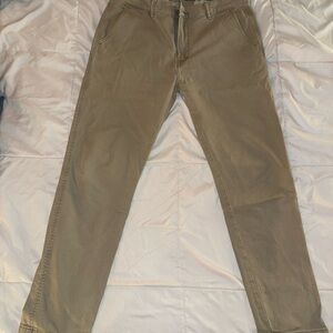 Levi's Men's Khaki Chinos